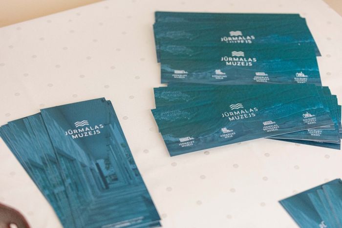 Attēli - Artis Veigurs un publicitātes