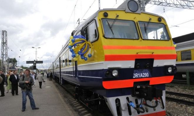 Maršrutā Rīga-Sigulda pēdējais vilciens 18.novembrī aties vēlāk, nekā parasti