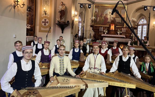 13.XII Koklētāju ansambļa "Balti" koncerts Ropažos