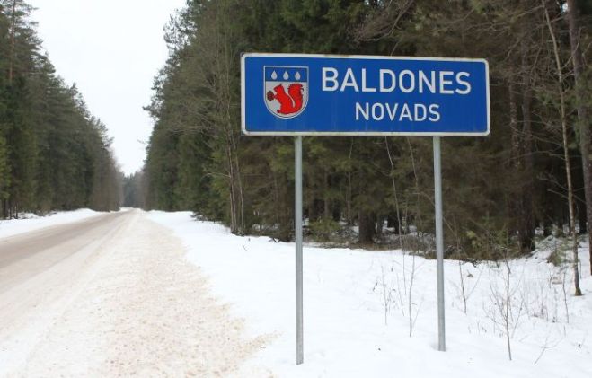 Baldonē prēmē vidusskolas direktori un pašdarbības kolektīvu vadītājus