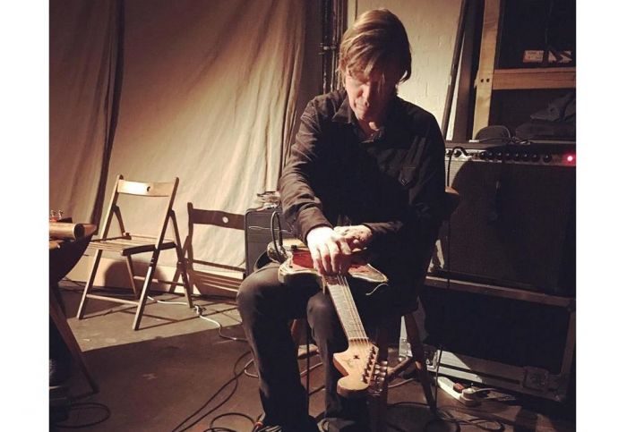 Grupas "Sonic Youth" dibinātājs Tērstons Mūrs "Skaņu mežā" sniegs trokšņu mūzikas koncertu