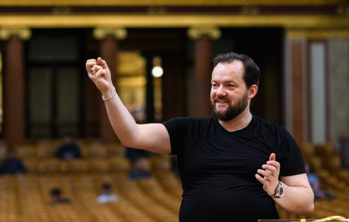 Andris Nelsons 2020.gada 1.janvārī diriģēs "Vīnes Filharmoniķu" Jaungada koncertu