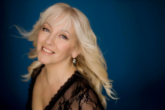 Inese Zagorska: "Kaut piecus centimetrus virs zemes, bet lidot!"