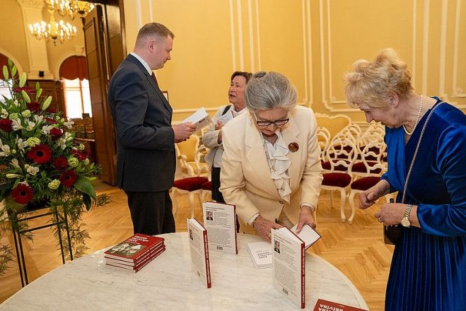 Foto - Ieva Ābele, Saeima