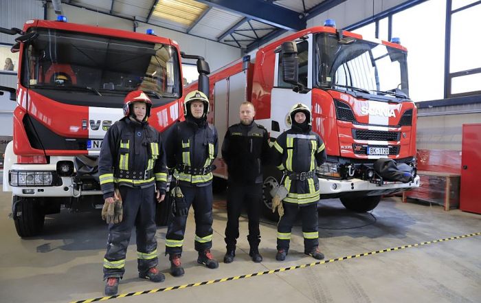 Ģirts Forands kopā ar daļu no savas jaunās komandas. Foto – no privātā arhīva