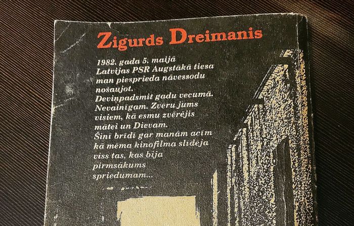 Zigurda Dreimaņa sarakstītā dienasgrāmata par laiku, kad viņu nepatiesi apsūdzēja slepkavībā. Foto – Anna Lejiņa