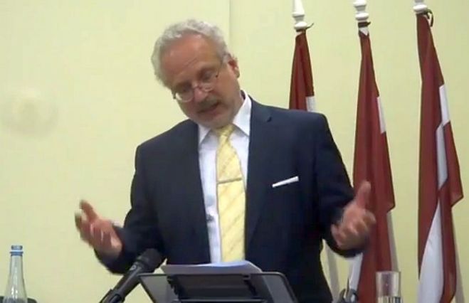 Levits: Negribu un nevaru būt vienas partijas virzīts Valsts prezidenta amata kandidāts