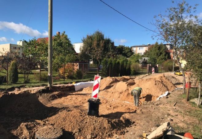 Vairākos novados nāksies atlikt ceļu remontu projektus. Foto: www.sigulda.lv un no "RAA" arhīva