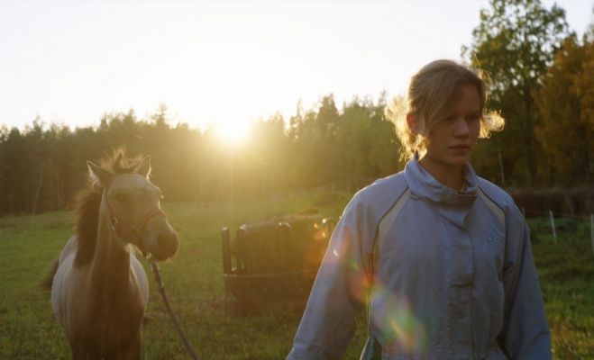 Kadrs no dokumentālās filmas &quot;Turpinājums. Pieaugšana&quot;. Foto - publicitātes un Liene Ozola