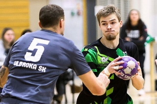 Handbola sezona Pierīgā sākas ar Ulbrokas sporta kluba pārliecinošu uzvaru