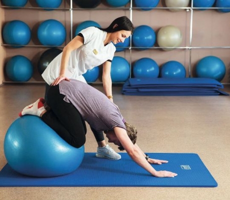 Senioriem īpaši noder fizioterapijas piedāvātās iespējas