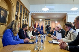 JV, ZZS un "Progresīvie" "drošības budžeta" vārdā solās turpināt strādāt vienotā koalīcijā