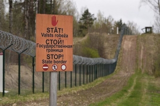 Vēl par pusgadu pagarinās pastiprinātu robežapsardzības režīmu Baltkrievijas pierobežā