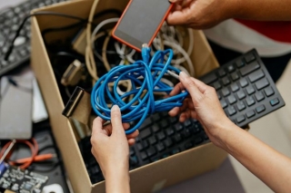 Rīgas un Pierīgas iedzīvotāji decembrī varēs bez maksas nodot nolietotu elektrotehniku