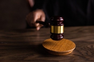 Apelācijas instance par ķīlnieces sagrābšanu un nogalināšanu Saulkrastos piespriež vēl bargākus cietumsodus