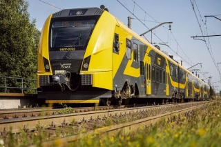 Desmit mēnešu laikā vilcienos pārvadāto pasažieru skaits pieaudzis par 11%