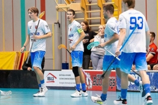 Ceturtdaļfināla sērijas ar zaudējumiem sāk "SĀC" un "Ķekavas Bulldogs" florbolisti