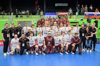 Latvijas U19 florbola izlase pasaules junioru čempionātu noslēdz sestajā vietā