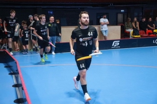 Gada priekšpēdējās spēlēs Ulbrokas florbolisti zaudē viesos, salaspilieši uzvar mājās