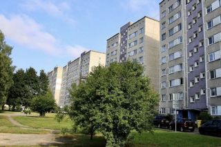 Izsludināts konkurss par Latvijas sakoptāko daudzdzīvokļu mājas pagalmu