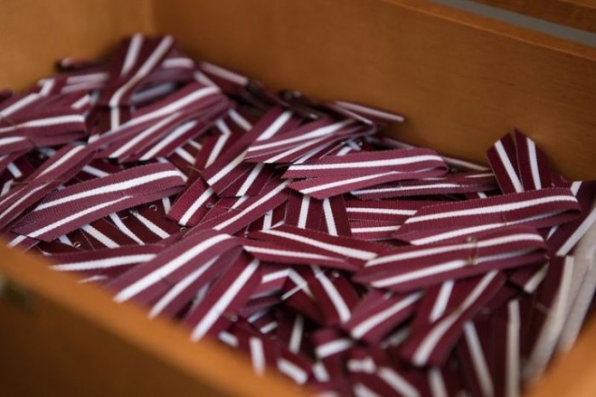 Aptauja. Ko jūs novēlat Latvijai dzimšanas dienā?