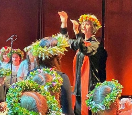 Valda Bagāta – ar kokli apkārt pasaulei