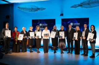 LU Skolu balva pasniegta arī Salaspils 1. vidusskolai un Siguldas Valsts ģimnāzijai