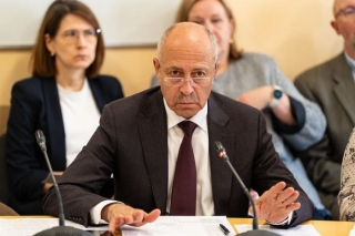Saeimas komisijas vadītājs: Atteikšanās no pašvaldības deputāta mandāta uzreiz pēc vēlēšanām nav korekta un ētiska