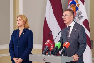 Premjere un prezidents respektējot Mieriņas personīgo lēmumu aicināt piešķirt Trampam Nobela Miera prēmiju