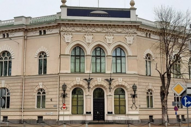 Latvijas Banka: Turpina augt gan mājsaimniecībām, gan uzņēmumiem izsniegto kredītu portfeļi