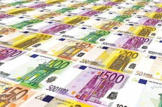 Latvijas finanšu iestāžu peļņa desmit mēnešos – 324,9 miljoni eiro