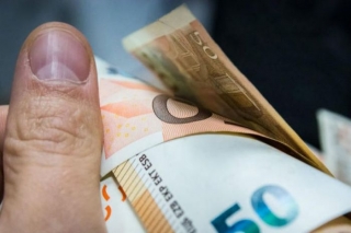Ministrija: Plānotās izmaiņas skaidras naudas regulējumā neskars godprātīgos nodokļu maksātājus