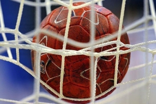 Ar smagiem zaudējumiem gadu sāk Ķekavas basketbolisti un Ulbrokas handbolisti