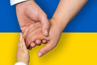 Pētījums: Trūkst vienota priekšstata par ukraiņu bērniem ārpus Latvijas skolām