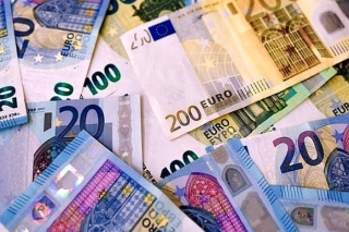 Aptauja: Latvijā 30% iedzīvotāju izklaidei un ceļojumiem tuvākā gada laikā plāno tērēt vairāk nekā 1000 eiro