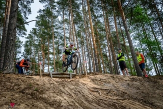 Foto: Ādažu BMX un MTB riteņbraucējiem medaļas Latvijas kausa sacensībās