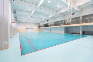 Atjaunota Jūrmalas Mežmalas pamatskolas sporta zāle