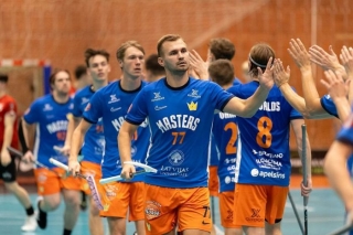 Ulbrokas florbolistiem vēl viena uzvara, handbolistiem vēl viens zaudējums